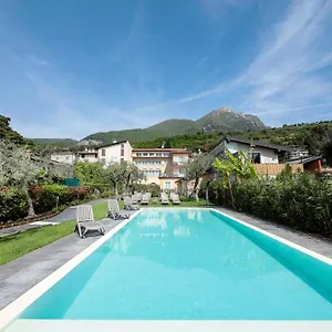  Appartamento Corte Benaco By Wonderful Italy Italia