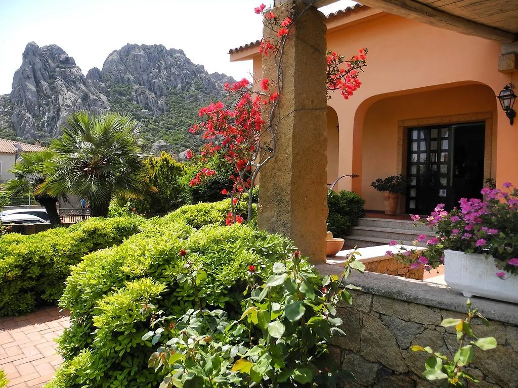 Hotel San Pantaleo 3*,  Ιταλία